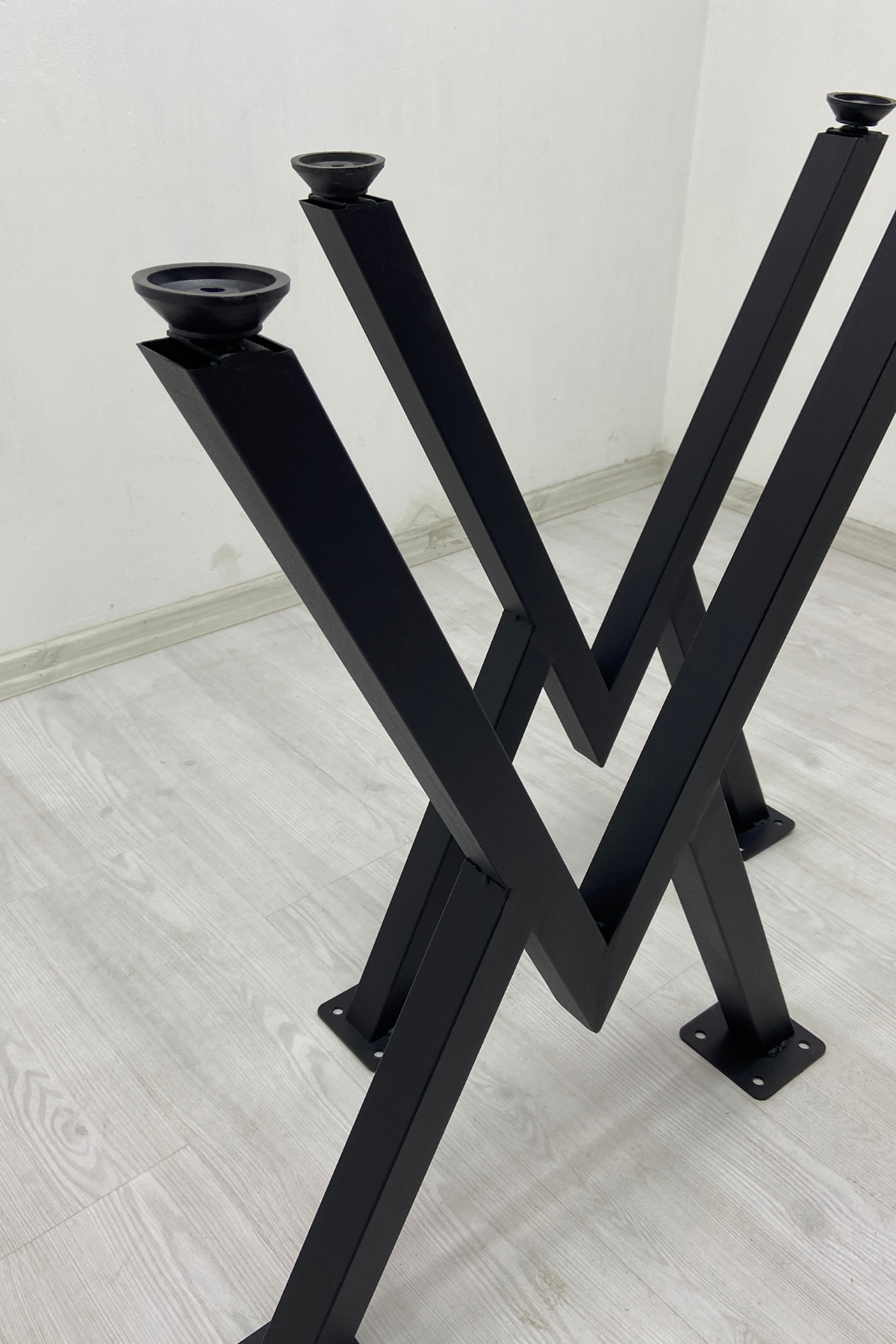 V - Metal Mutfak Masası - Yemek Masası - Çalışma Masası - Balkon Masası Ayağı 2 Adet Ayak